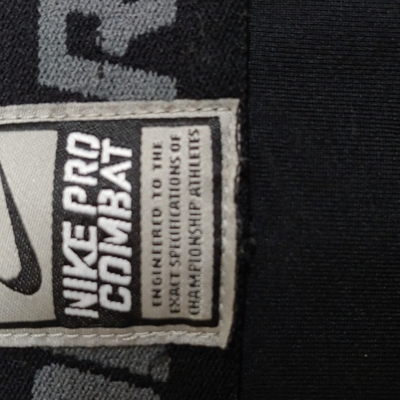 Nice Nike Pro Combat XL Compression - Picture 4 of 5